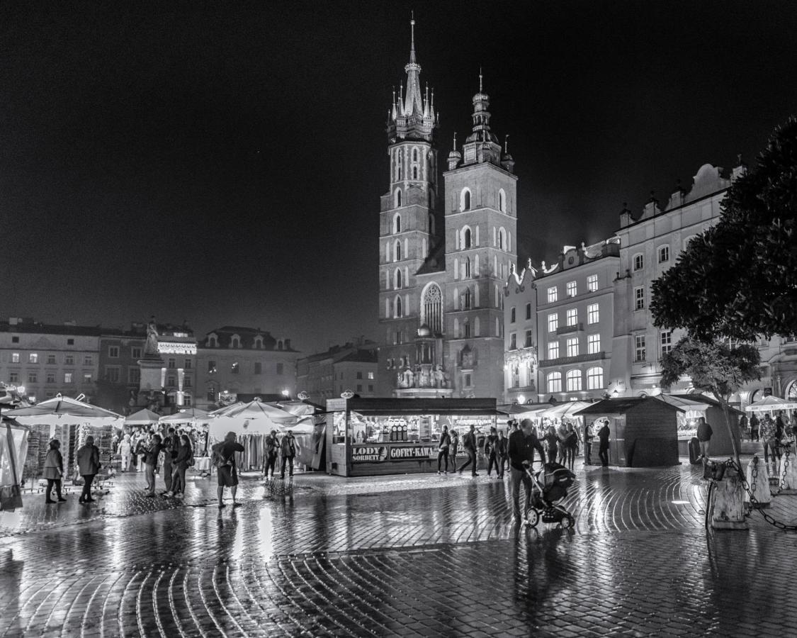 Last Floor Apartment - Krakow City Center Close To Old Town Extérieur photo